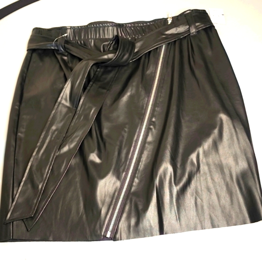 Rachel Vegan leather skirt Black 16w
